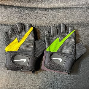 دستکش مچدار تیک nike