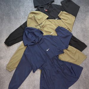 مانتو کلاهدار آیرو کد 2825